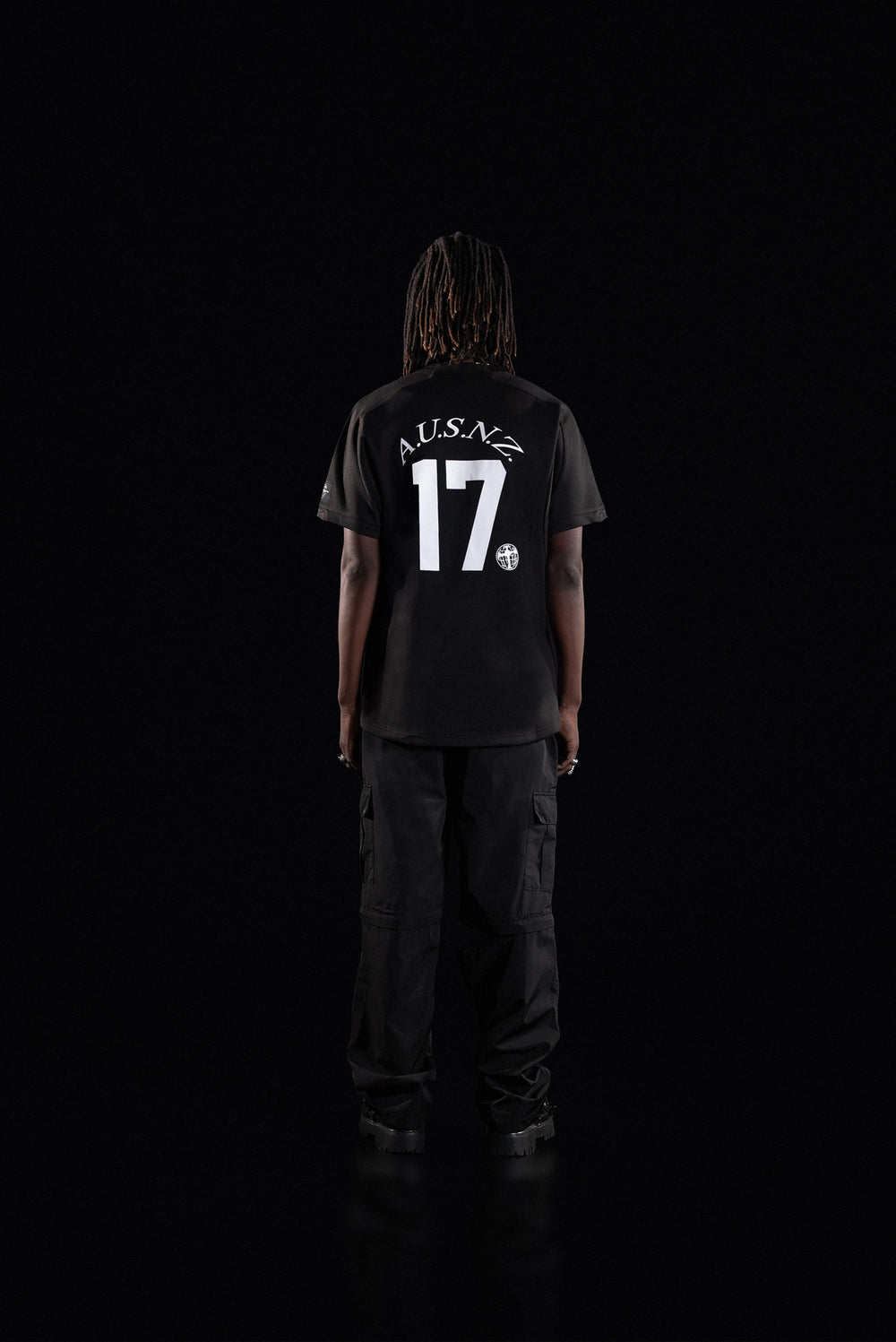 BLACK 17 PANEL JERSEY